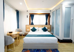 SRK Service Apartment And Hotel
